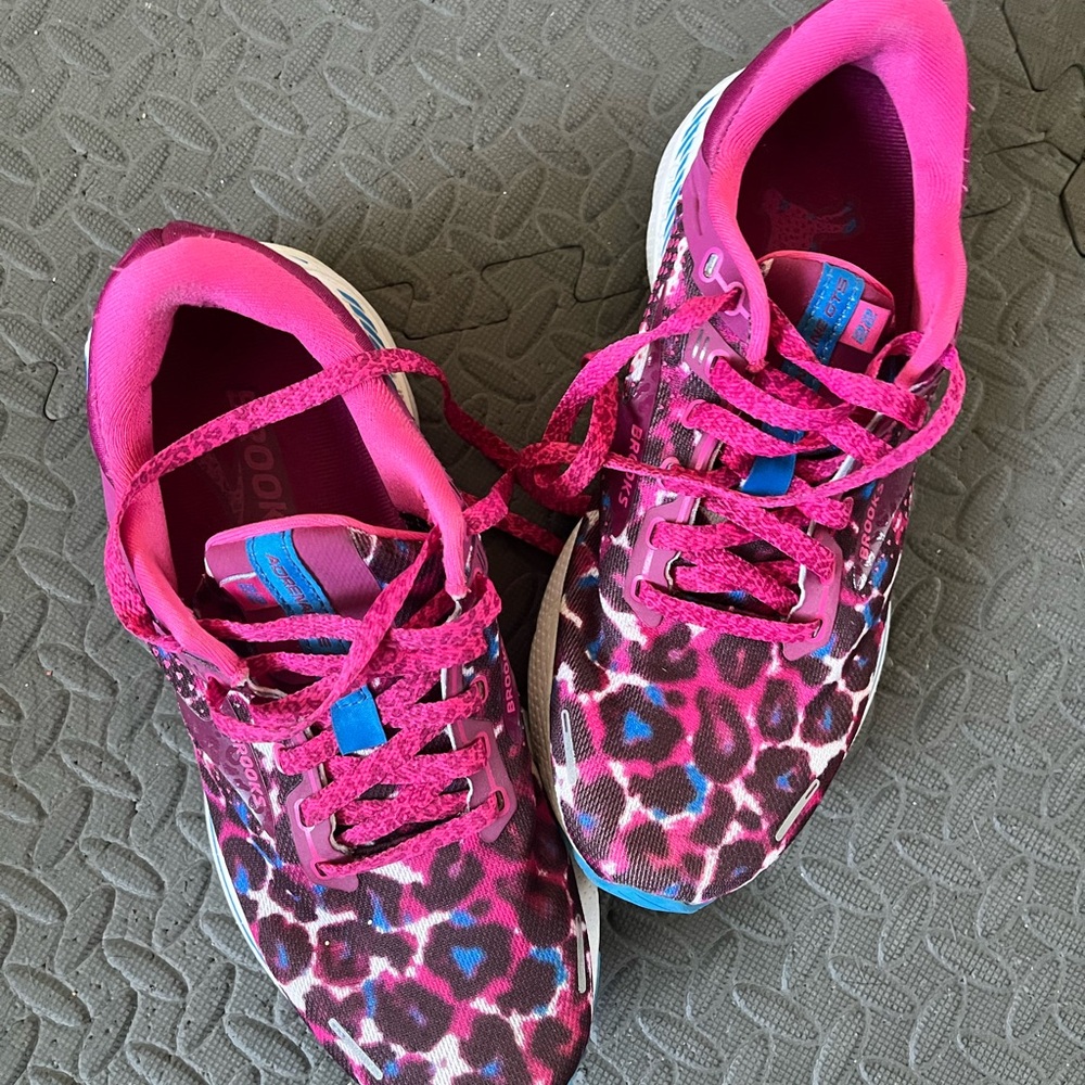 Brooks Adrenaline GTS 22
